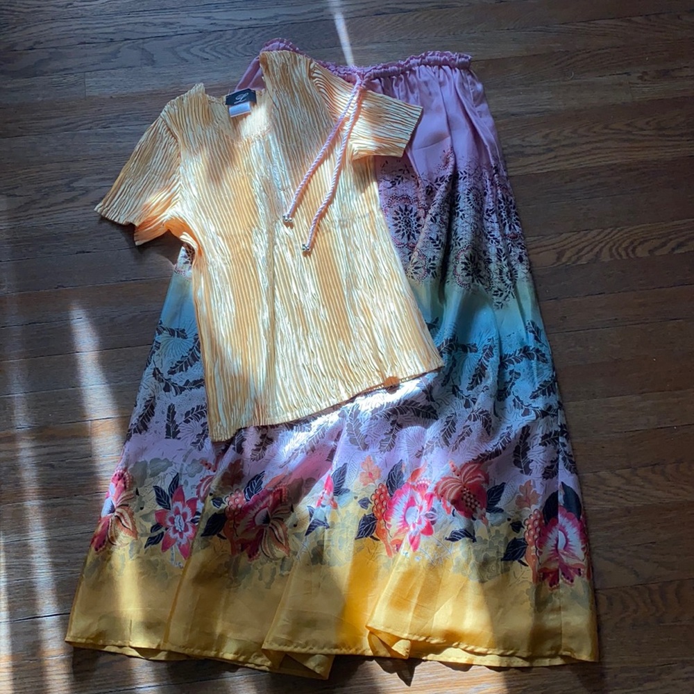 Silk gathered midi summer skirt & accordion top